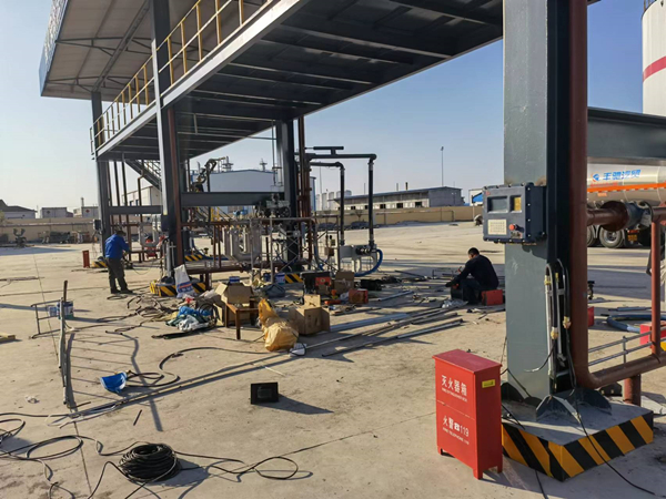 鶴管下裝式定量裝車系統廠家--山東鼎諾自